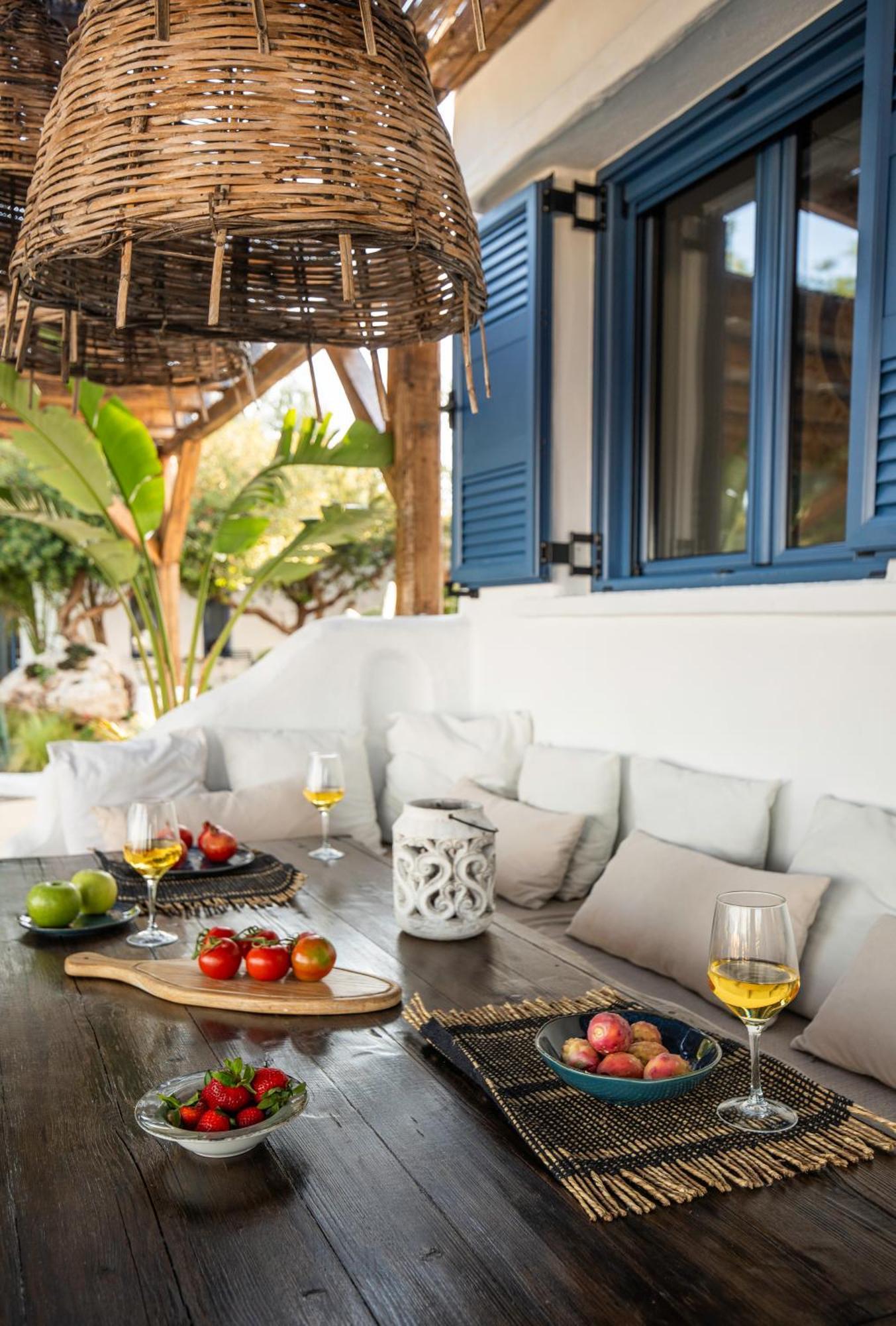 Ninemia Sea Living